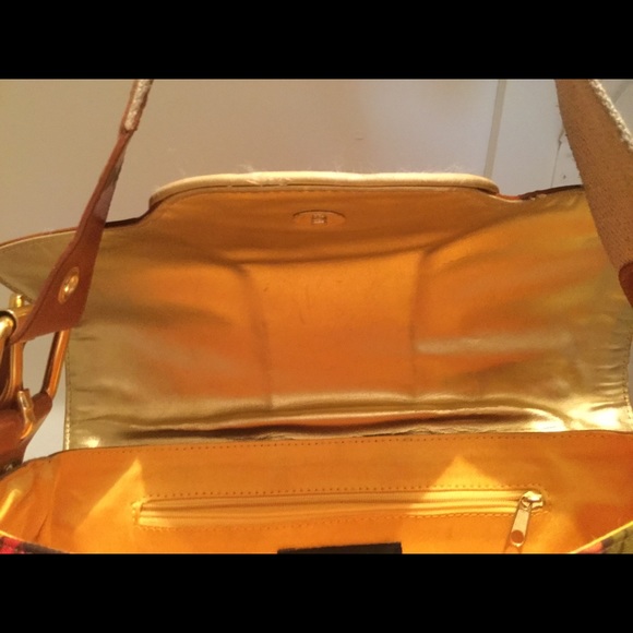 Authentic D&G Dolce & Gabbana Bag - Picture 4 of 14